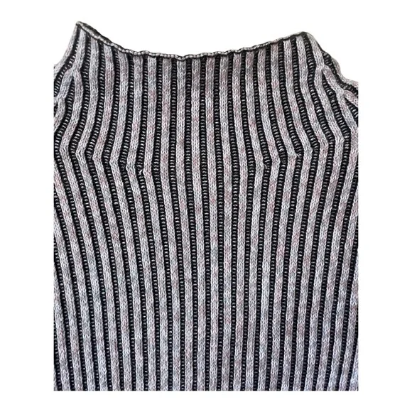 NWT Lululemon Cotton-Cashmere Blend Mock Neck Sweater Size 8